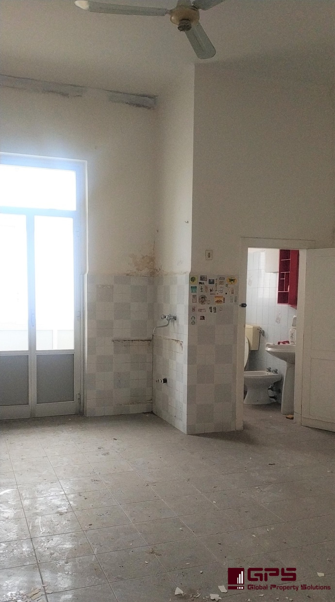 appartamento in via nicolai a Bari